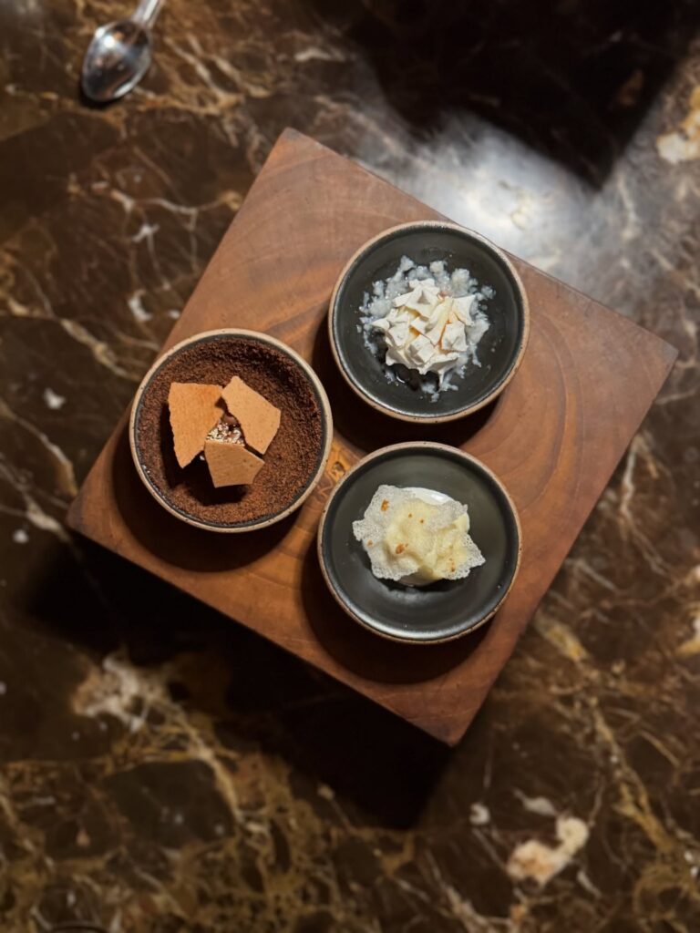 Dining Room9 768x1024